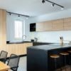 LYRA egy áramkörös sínre fekete tej akril 230V LED 5W  3000K
